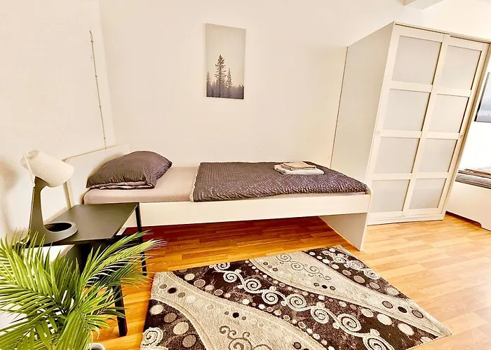 Work & In Apartament *